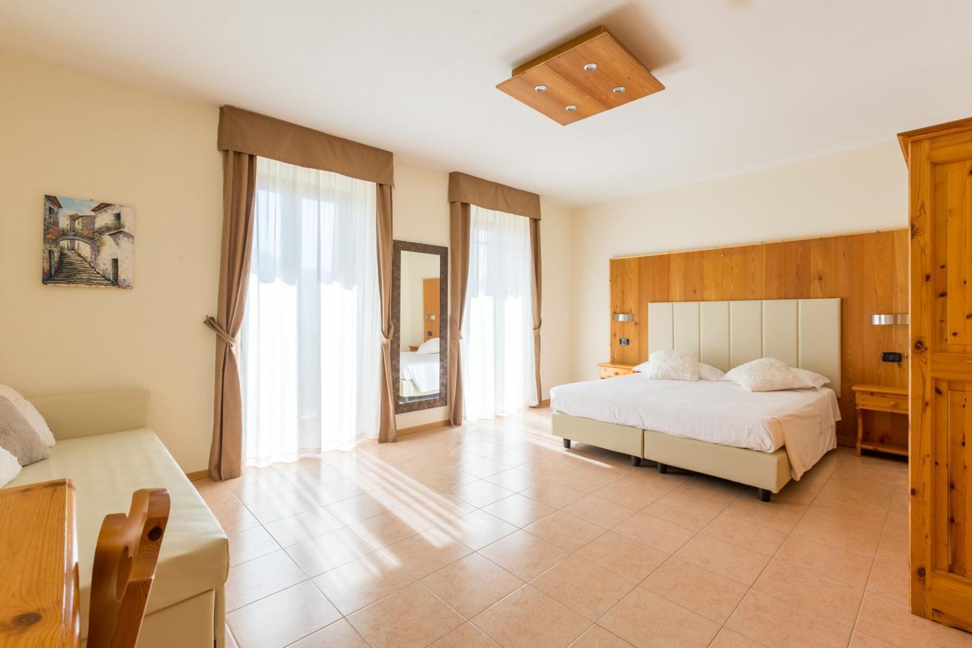 リーヴァ・デル・ガルダ Agritur Eden Maroneヴィラ エクステリア 写真